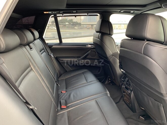 BMW X5 M 2010, 142,000 km - 4.4 л - Bakı