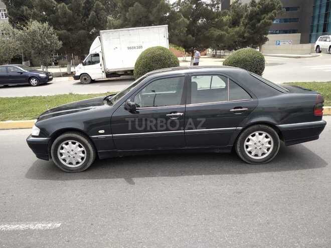 Mercedes C 180 1998, 260,000 km - 1.8 l - Sumqayıt