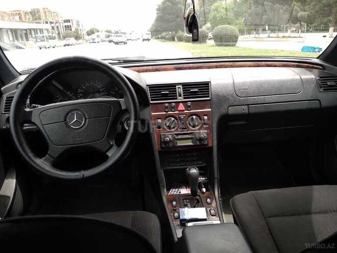 Mercedes C 180 1998, 260,000 km - 1.8 l - Sumqayıt