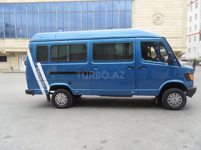 Mercedes 208 D 1992, 350,000 km - 2.5 l - Bakı