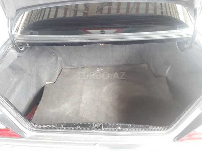 Mercedes E 200 1992, 285,000 km - 2.0 l - Bakı
