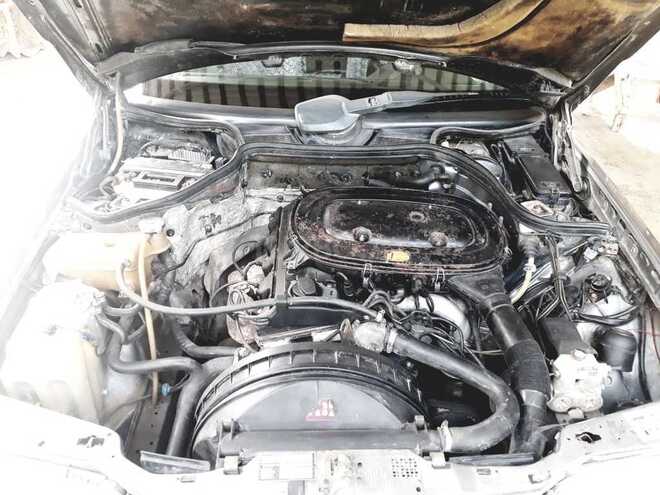 Mercedes E 200 1992, 285,000 km - 2.0 l - Bakı