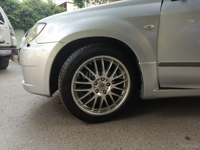 Mitsubishi Airtrek 2002, 215,609 km - 2.4 л - Bakı