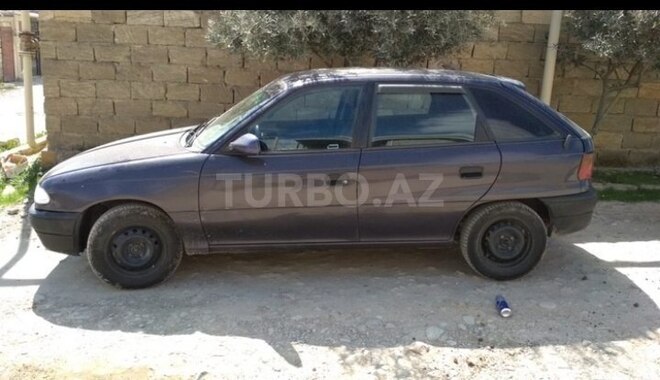 Opel Astra 1995, 450,000 km - 1.7 l - Bakı