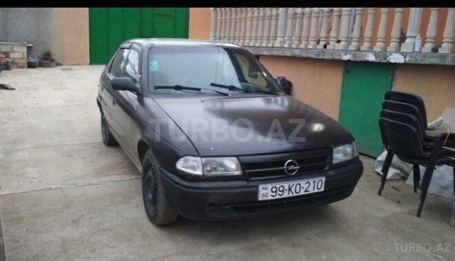 Opel Astra 1995, 450,000 km - 1.7 l - Bakı