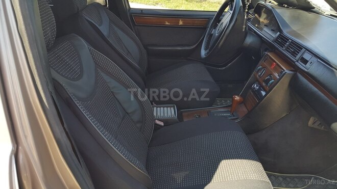 Mercedes E 200 1993, 276,988 km - 2.0 l - Gəncə