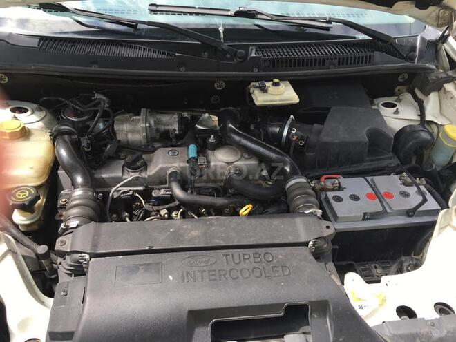 Ford Tourneo Connect 2011, 177,500 km - 1.8 l - Bakı