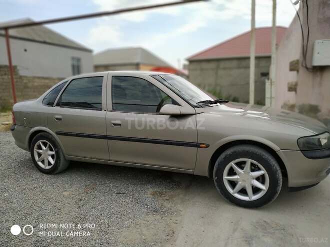 Opel Vectra 1996, 150 km - 1.8 l - Bakı