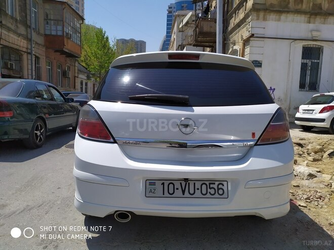 Opel Astra 2007, 218,000 km - 1.8 l - Bakı