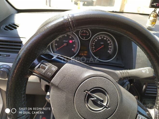 Opel Astra 2007, 218,000 km - 1.8 l - Bakı