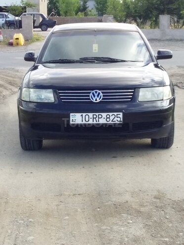Volkswagen Passat 1999, 265,423 km - 2.0 l - Şirvan