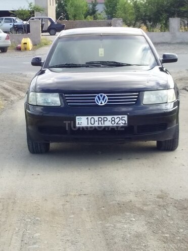 Volkswagen Passat 1999, 265,423 km - 2.0 l - Şirvan