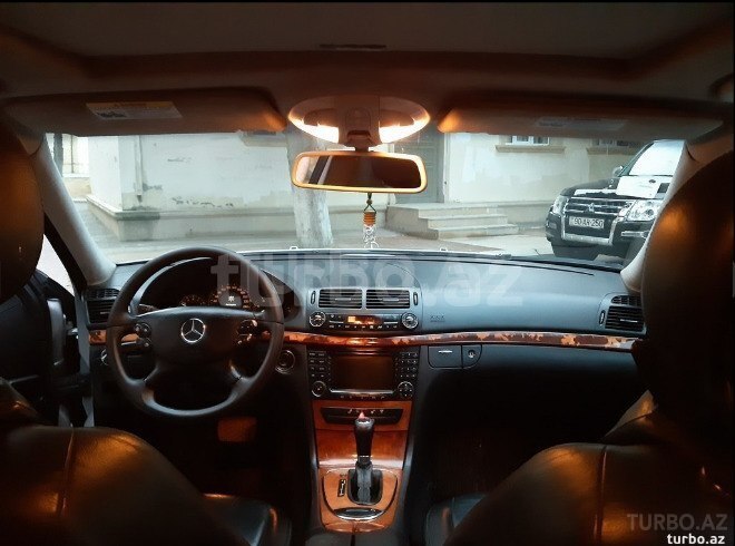 Mercedes E 220 2007, 273,400 km - 2.2 l - Bakı