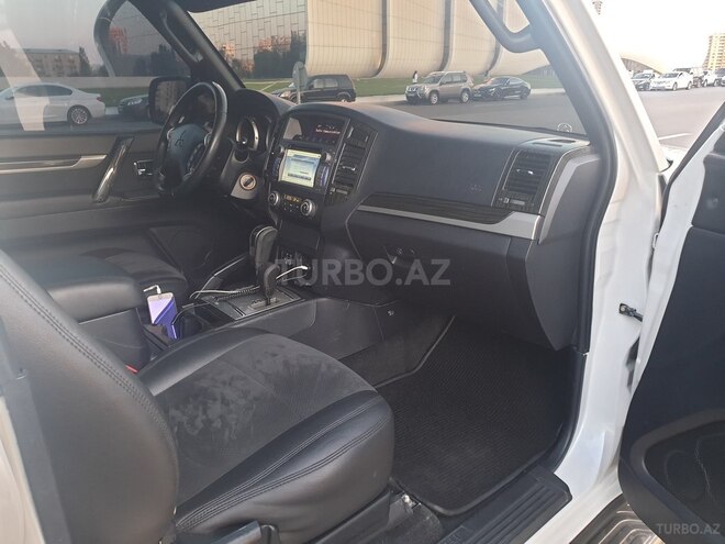 Mitsubishi Pajero 2007, 150,000 km - 3.0 л - Bakı