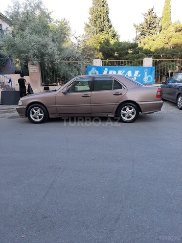 Mercedes C 180 1994, 214,599 km - 1.8 l - Bakı