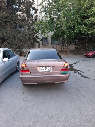Mercedes C 180 1994, 214,599 km - 1.8 l - Bakı