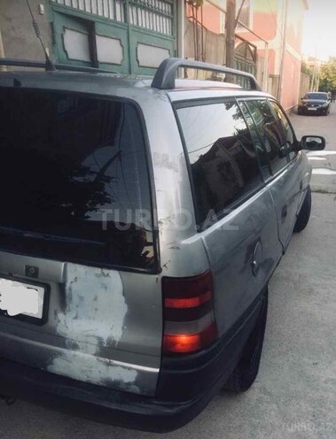 Opel Astra 1995, 380,000 km - 1.6 л - Bakı