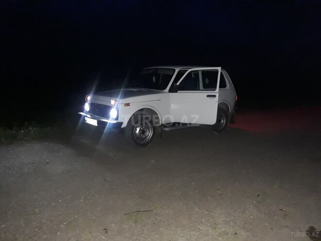 LADA (VAZ) Niva 2014, 24,987 km - 0.2 л - Oğuz