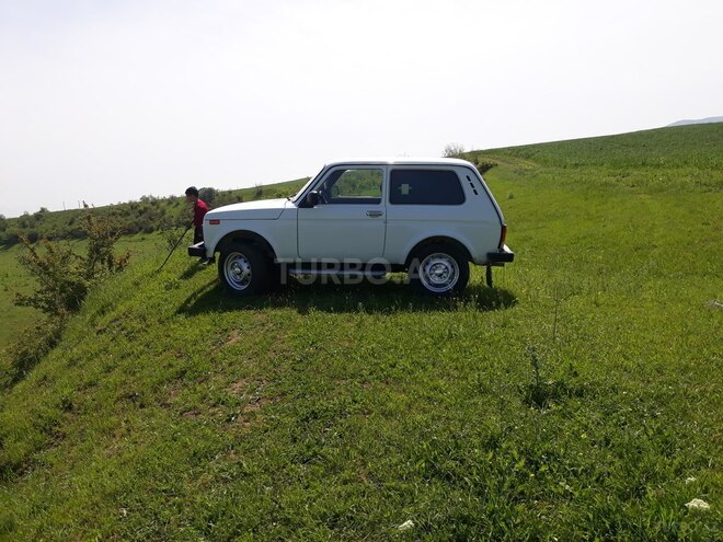 LADA (VAZ) Niva 2014, 24,987 km - 0.2 л - Oğuz