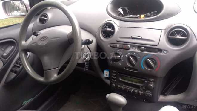 Toyota Vitz 2000, 235,000 km - 0.1 l - Bakı