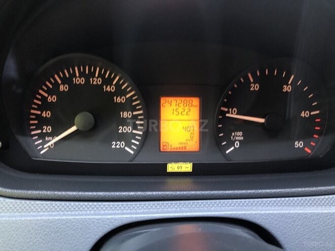 Mercedes Vito 2009, 247,288 km - 2.2 l - Sumqayıt