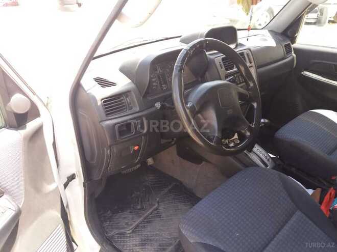 Mitsubishi Pajero io 2000, 250,000 km - 1.8 l - Sumqayıt