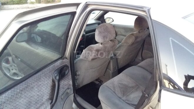 Opel Vectra 1996, 233,000 km - 1.8 л - Bakı