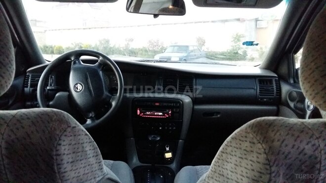 Opel Vectra 1996, 233,000 km - 1.8 л - Bakı