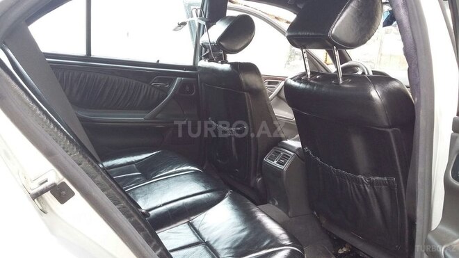 Mercedes E 200 2000, 250,000 km - 0.2 l - Bakı