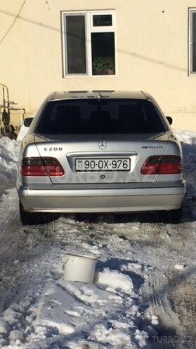 Mercedes E 200 2000, 250,000 km - 0.2 l - Bakı