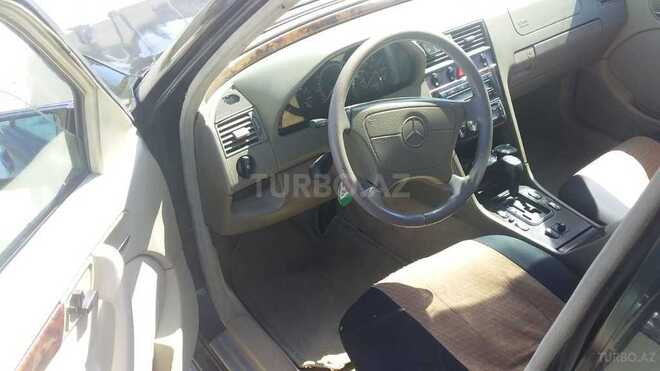 Mercedes C 230 1998, 298,000 km - 2.3 l - Bakı