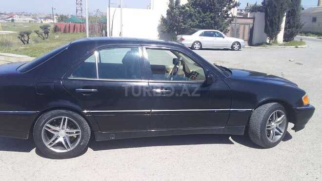 Mercedes C 230 1998, 298,000 km - 2.3 l - Bakı
