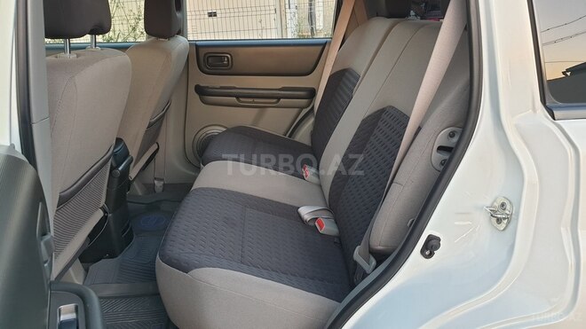 Nissan X-Trail 2011, 182,000 km - 2.5 l - Bakı