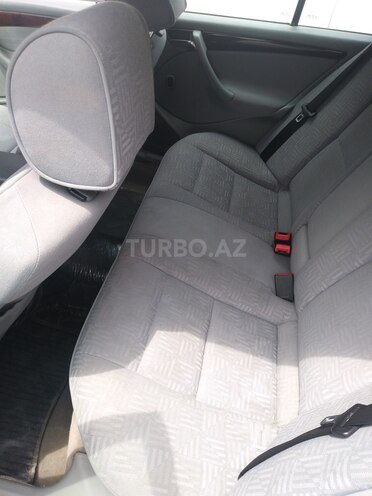 Mercedes C 220 1998, 290,000 km - 2.2 л - Bakı