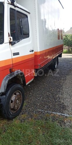 Mercedes  1989, 222,555 km - 0.4 l - Masallı