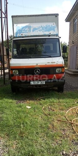 Mercedes 609 D 1989, 222,445 km - 0.4 л - Masallı