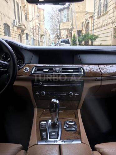 BMW 750 2011, 136,000 km - 4.4 l - Bakı