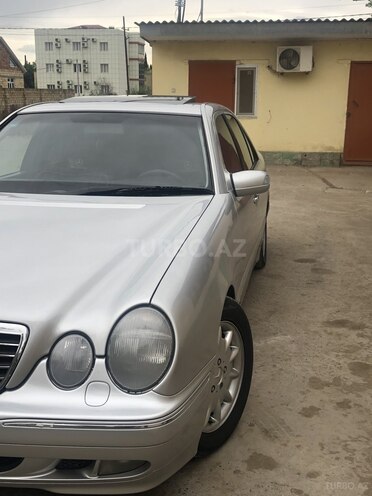 Mercedes E 240 2000, 219,000 km - 2.6 l - Şirvan