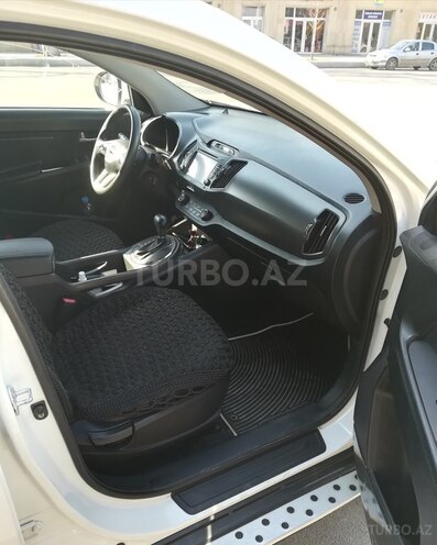 Kia Sportage 2013, 130,000 km - 2.0 l - Gəncə