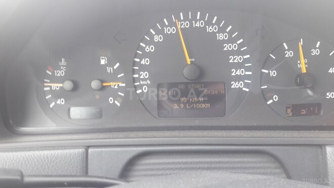 Mercedes E 220 2000, 342,055 km - 2.2 l - Bakı