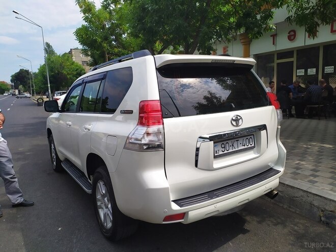 Toyota Prado 2011, 340,000 km - 4.0 l - Bakı