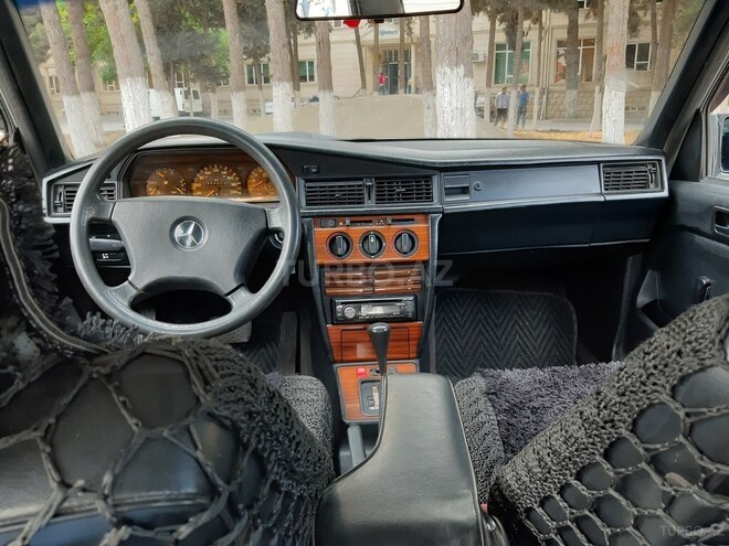 Mercedes 190 1992, 364,960 km - 2.0 л - Bakı