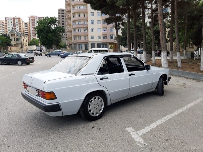 Mercedes 190 1992, 364,960 km - 2.0 л - Bakı