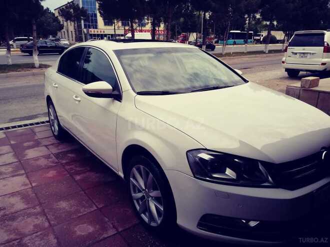Volkswagen Passat 2013, 146,500 km - 1.8 л - Sumqayıt
