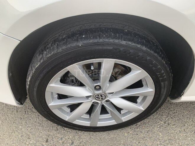 Volkswagen Passat 2013, 171,700 km - 1.8 л - Sumqayıt