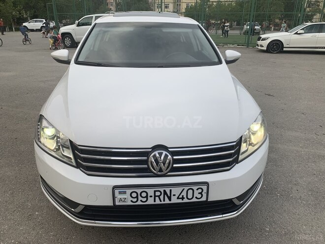 Volkswagen Passat 2013, 171,700 km - 1.8 л - Sumqayıt
