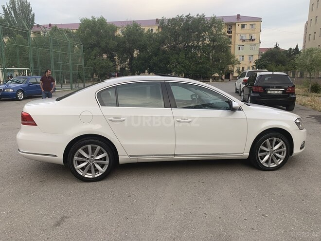 Volkswagen Passat 2013, 171,700 km - 1.8 л - Sumqayıt