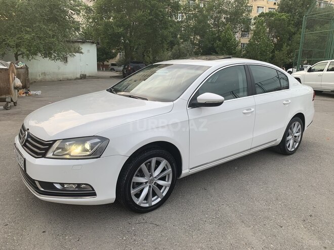 Volkswagen Passat 2013, 171,700 km - 1.8 л - Sumqayıt