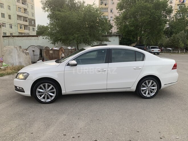Volkswagen Passat 2013, 171,700 km - 1.8 л - Sumqayıt