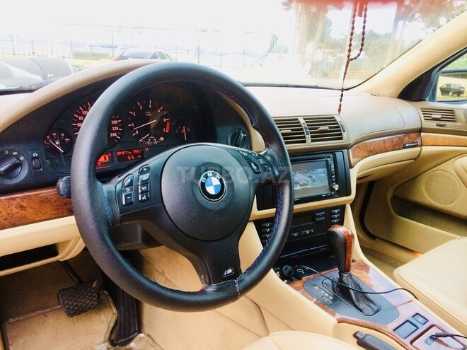 BMW 525 2001, 301,000 km - 2.5 l - Bakı
